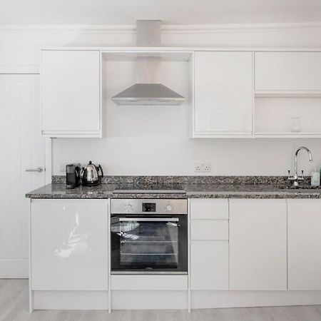 Flat In Bath City Centre ภายนอก รูปภาพ