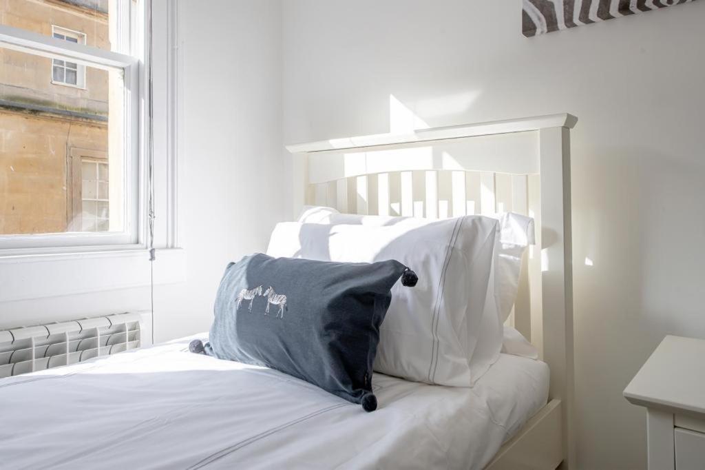 Flat In Bath City Centre ภายนอก รูปภาพ