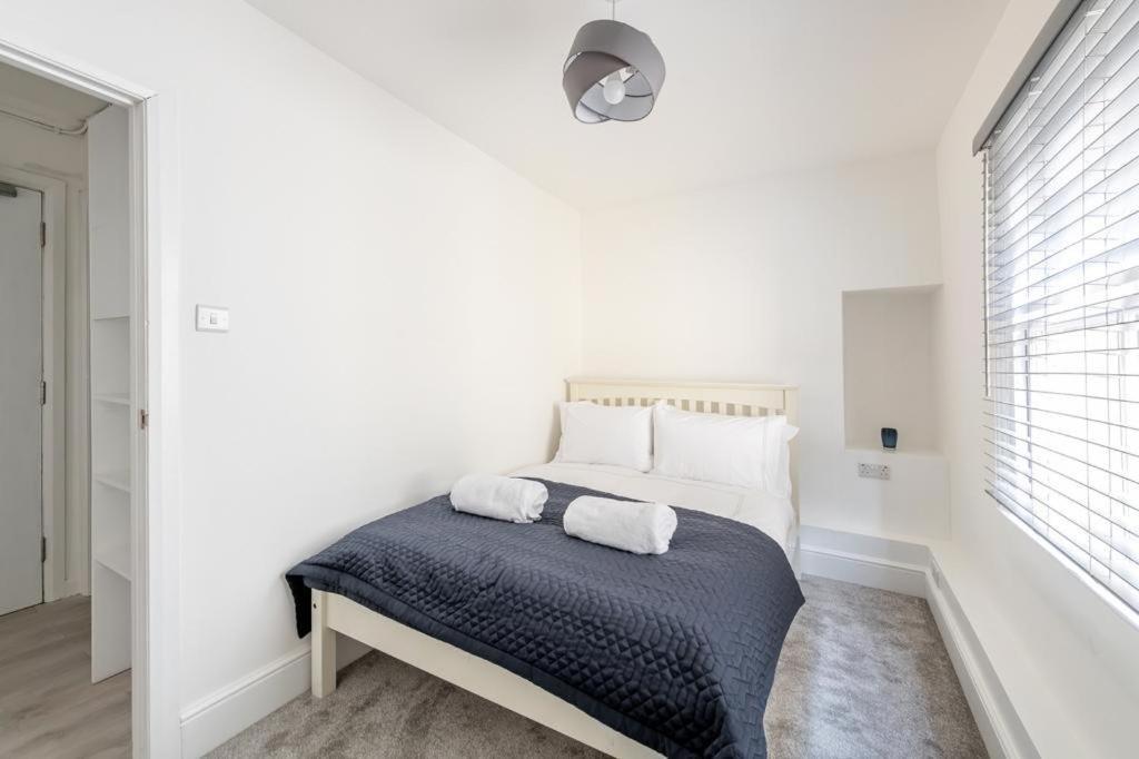 Flat In Bath City Centre ภายนอก รูปภาพ